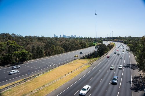 Important! Proper Safe Car Driving Distance