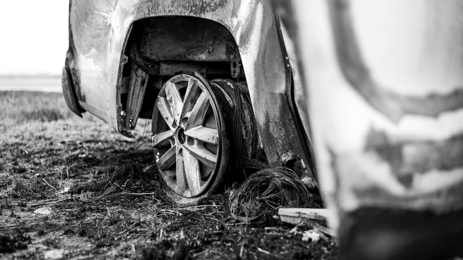 Featured image for “Tire Blowout Statistics and Who’s Liable When One Causes a Crash”